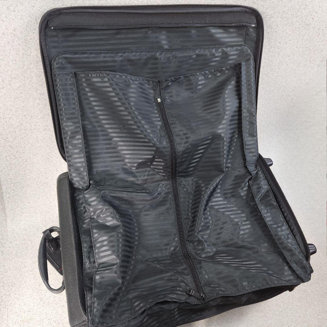 TUMI ▲ キャリーケース // 2243D4 機内持込み可 ナイロン 黒