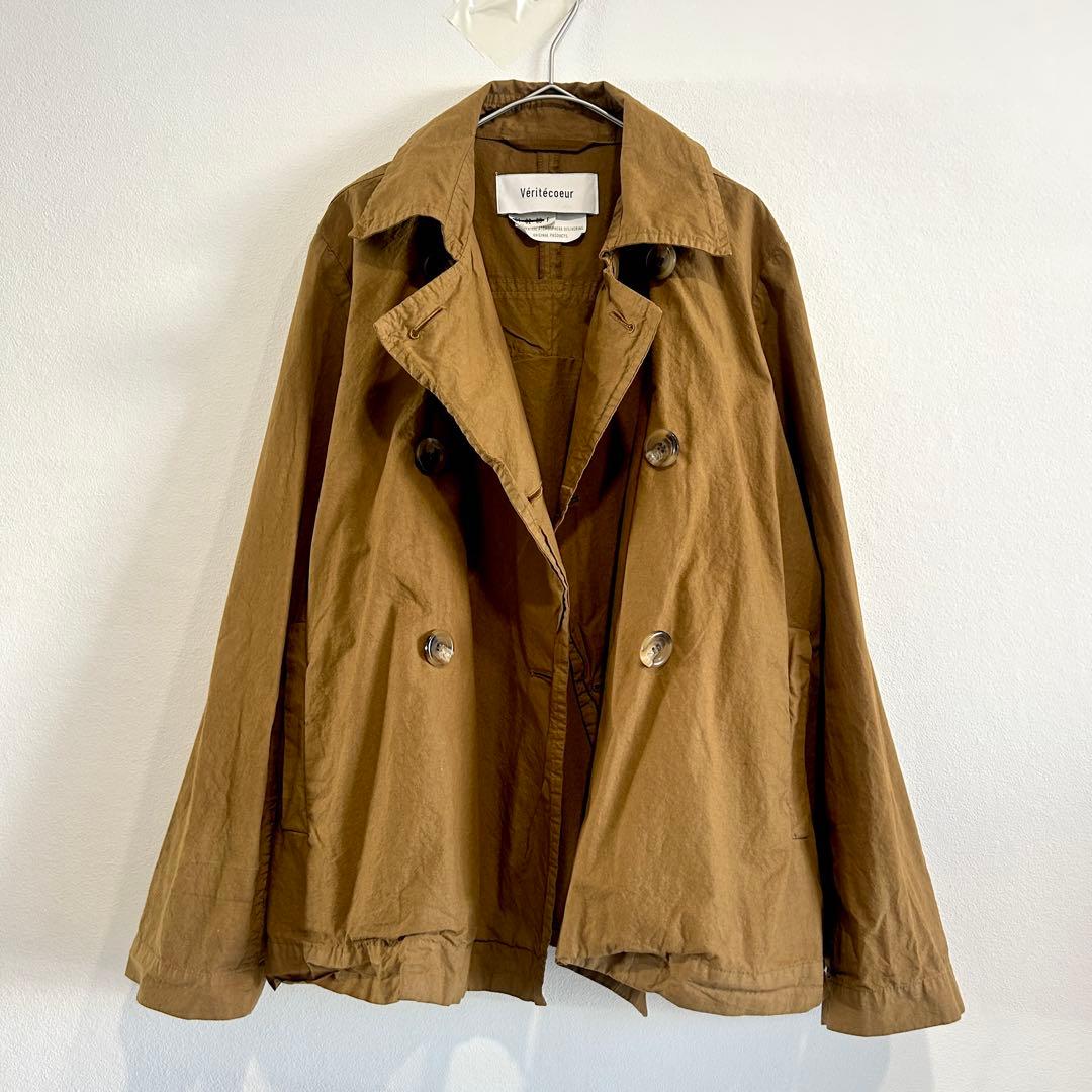 Veritecoeur／ヴェリテクール　ダブルボタンショートコート ST-102
