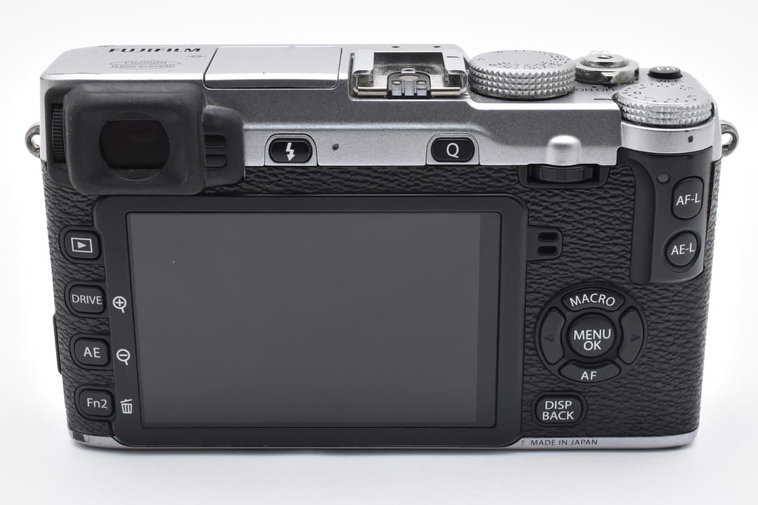 ゆ*け様 フジフィルム　FUJIFILM X-E2 ボディ