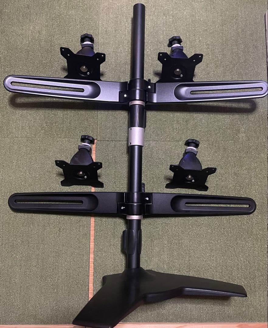 4画面　デュアル　モニター　アーム　スタンド　 SilverStone