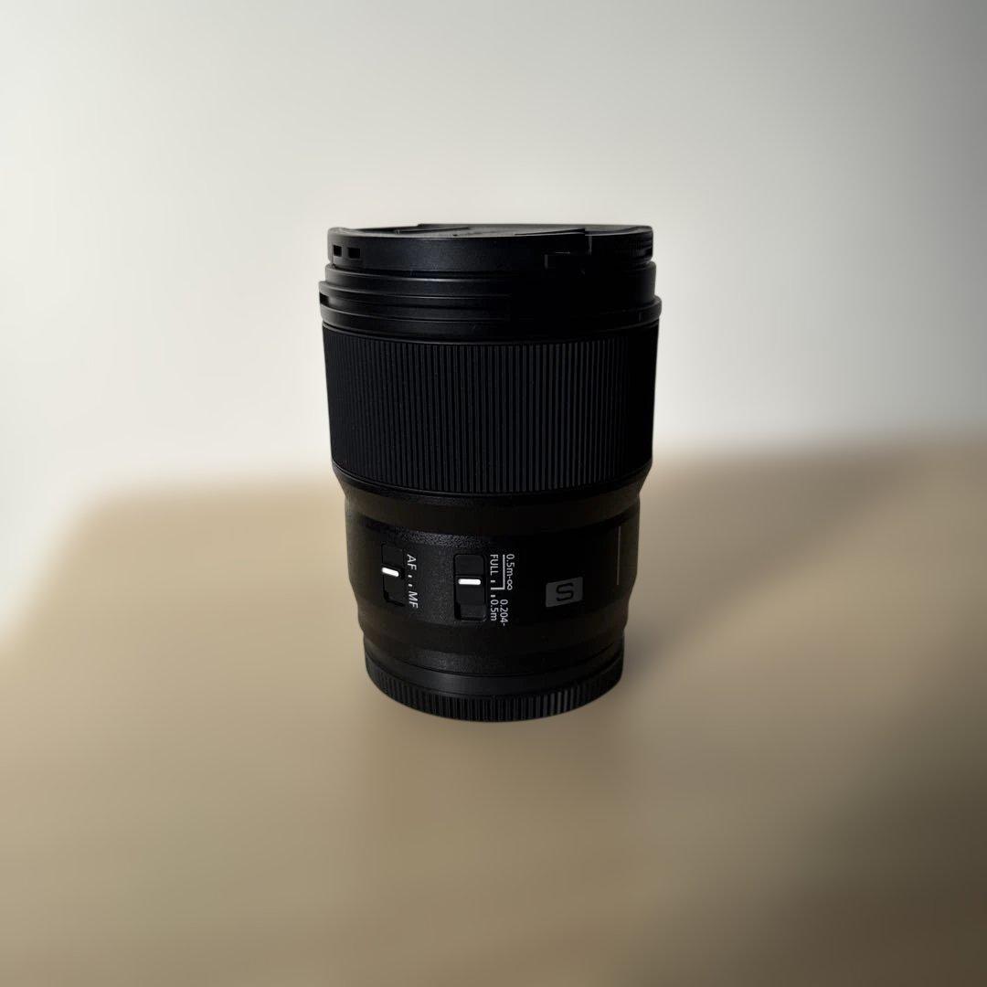 LUMIX S 100mm F2.8 Macroレンズ