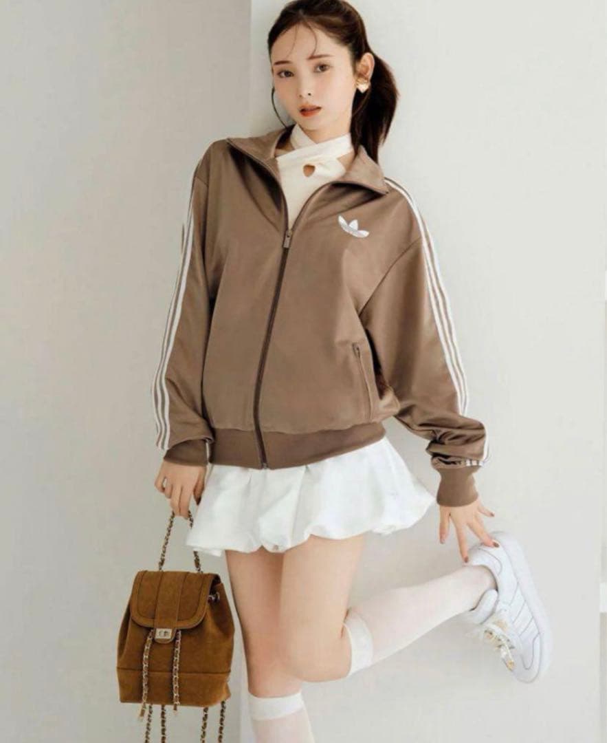新品S スナイデル×アディダス コラボ　トラックジャケットトップ茶モカブラウン
