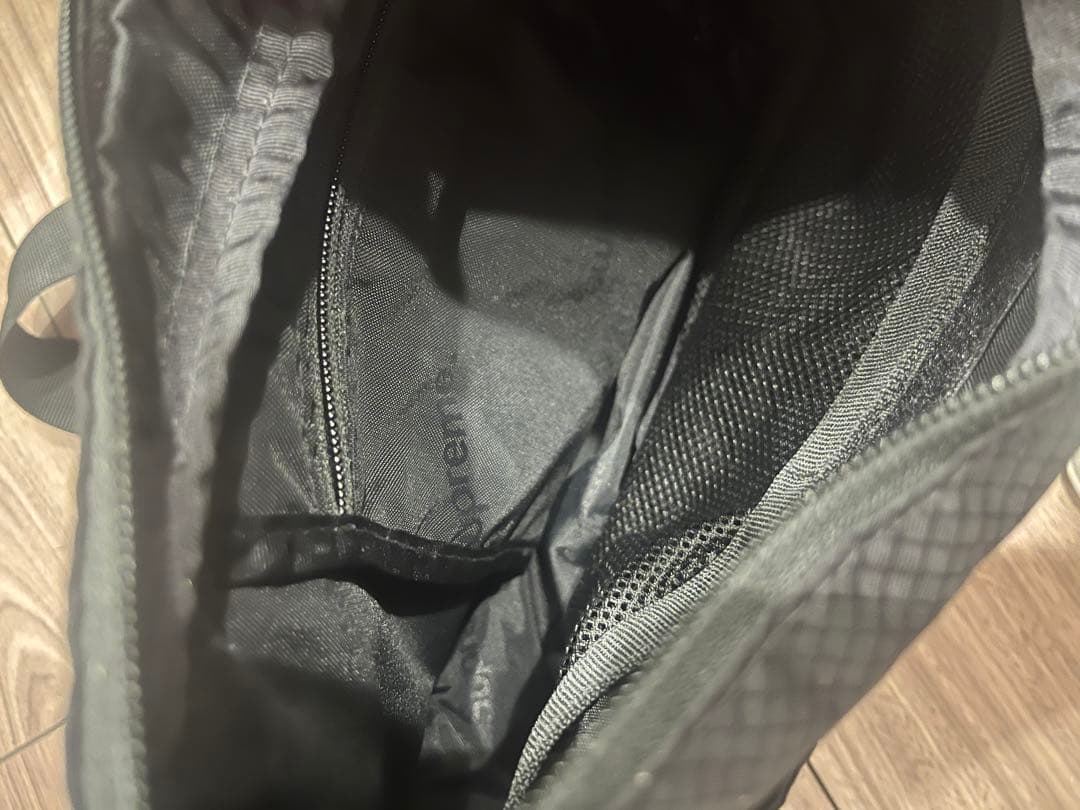 Supreme 22SS メッセンジャーバッグ