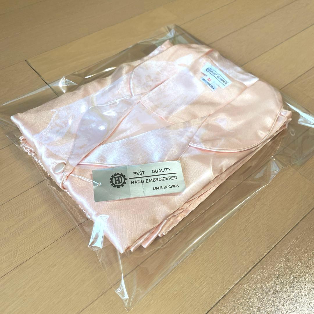 シルクパジャマ