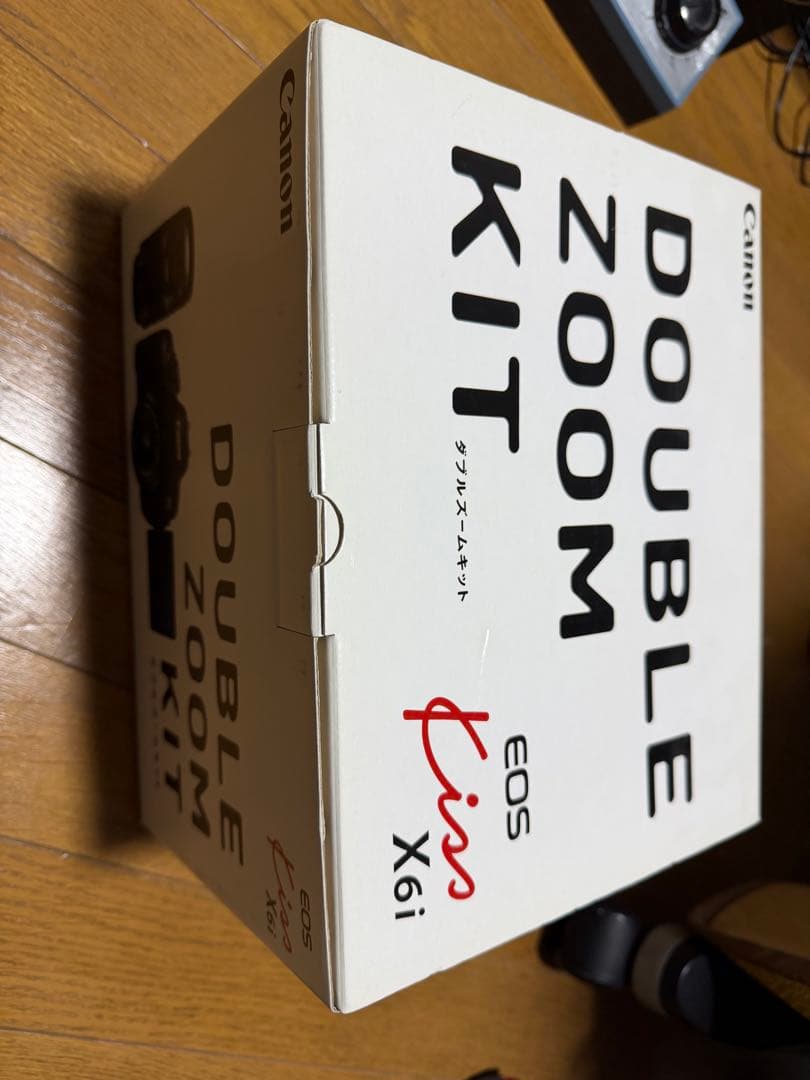 Canon EOS kiss X6i デジタル一眼レフカメラ ダブルズームキット