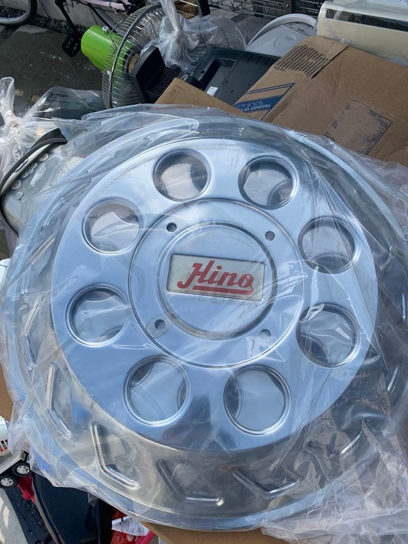 Hino 大型トラック バスDX ホイールカバー 2枚入