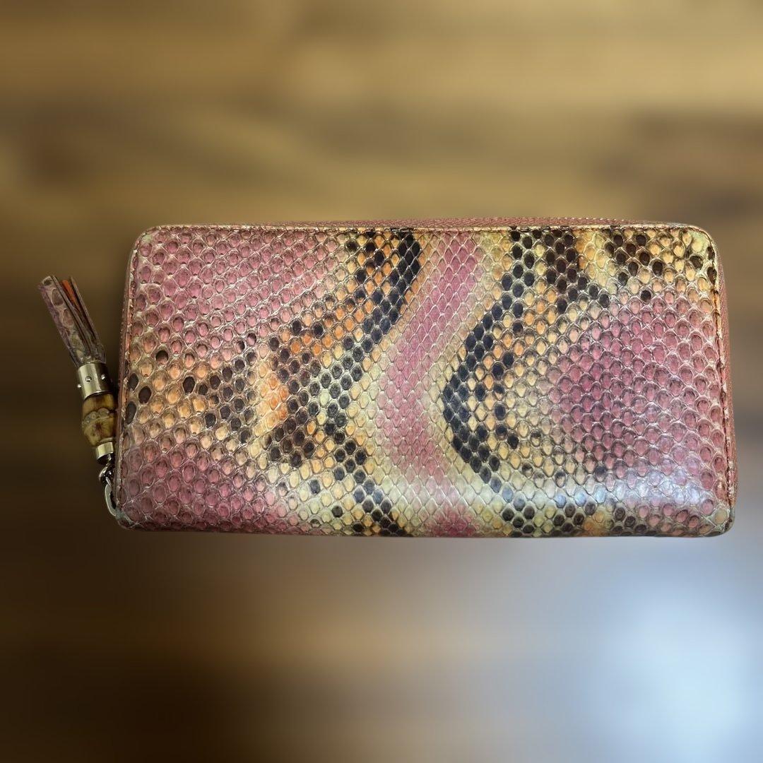 美品！グッチ 長財布 パイソン バンブー チャーム タッセル オレンジ