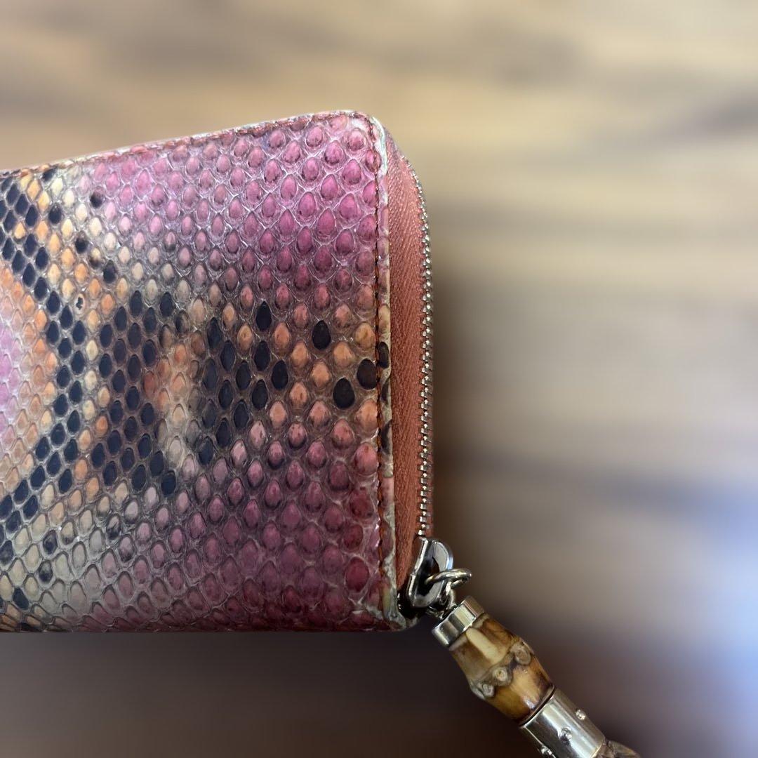 美品！グッチ 長財布 パイソン バンブー チャーム タッセル オレンジ