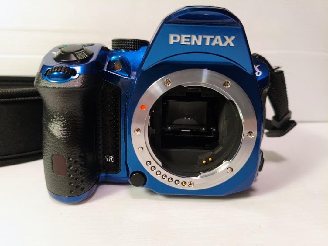 【黒死病対策】【内臓電池交換】ペンタックス　PENTAX K-30 青