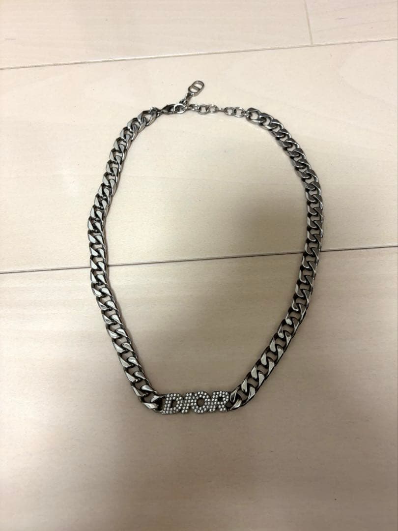 【年始セール】Dior チェーンネックレス ストーン付き