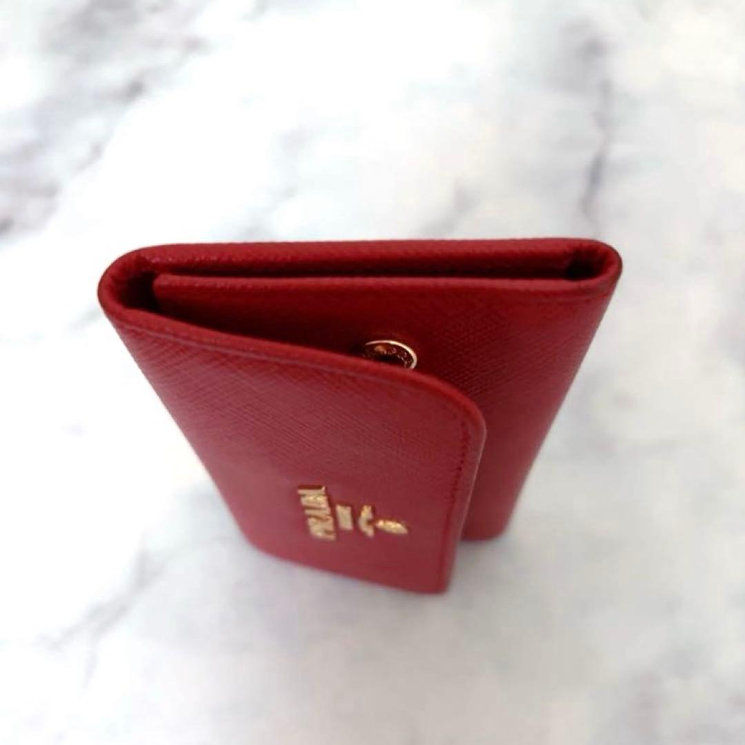 PRADA プラダ6連キーケース