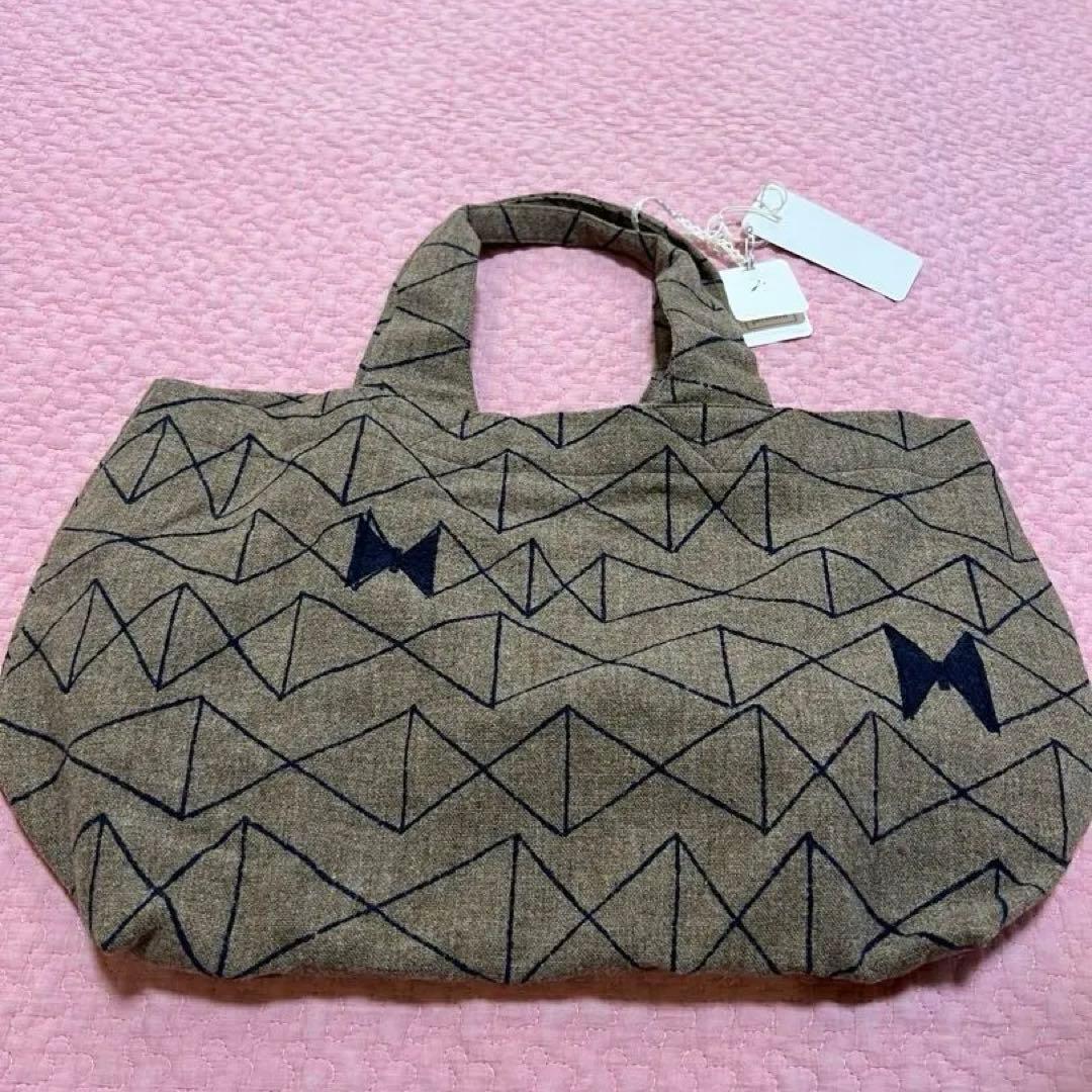 ミナペルホネン　パニーニ　mariposa