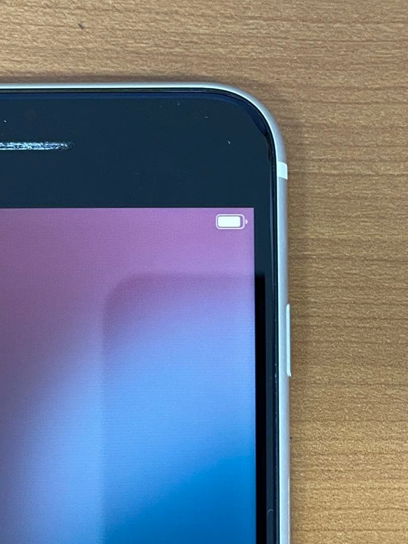 A*e様 動作確認済み iPhone SE 第2世代 64GB ID R5079