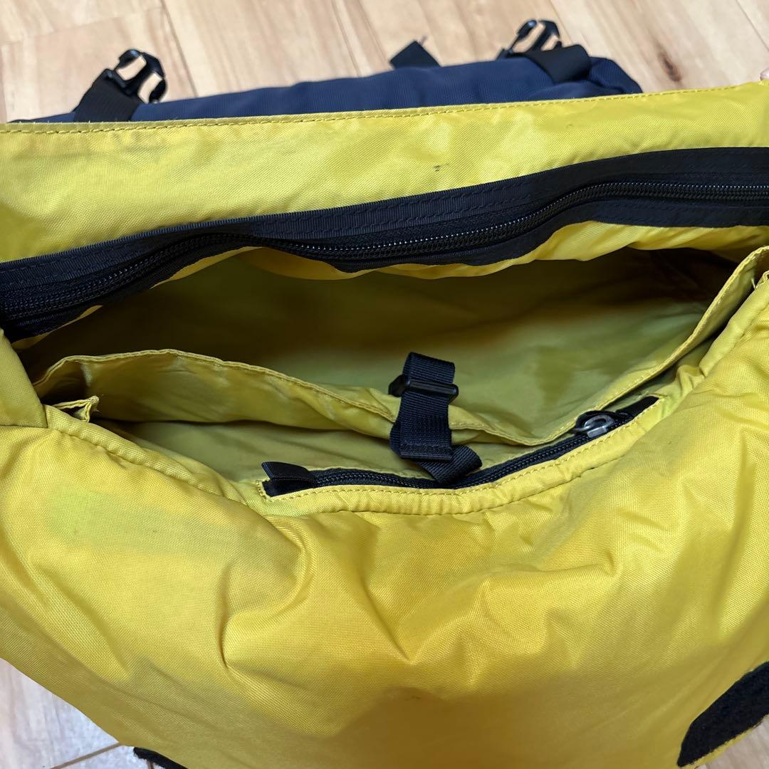 patagonia Half Mass ハーフマスメッセンジャーバッグ ネイビー