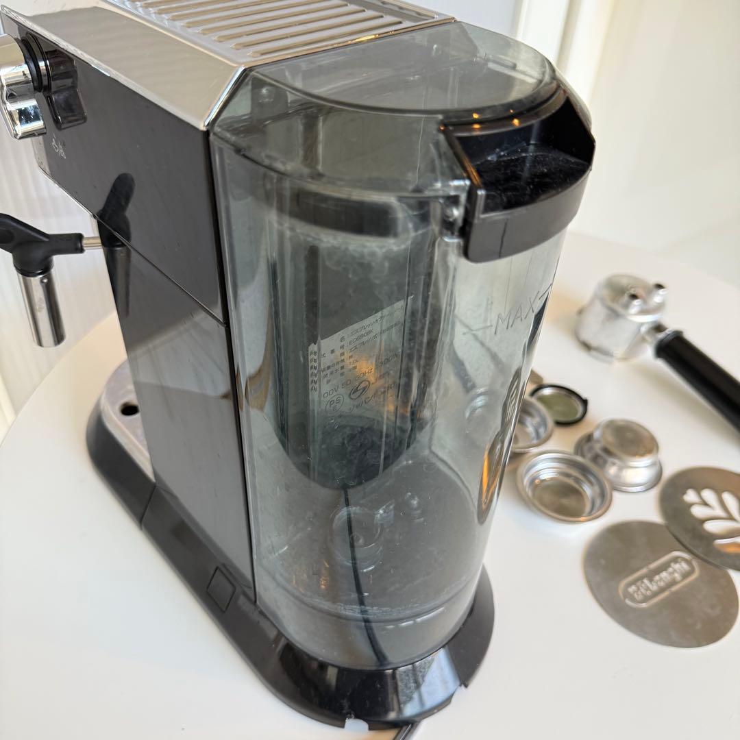 デロンギ デディカ EC680 黒 エスプレッソマシン　⚠️スチーマー故障気味