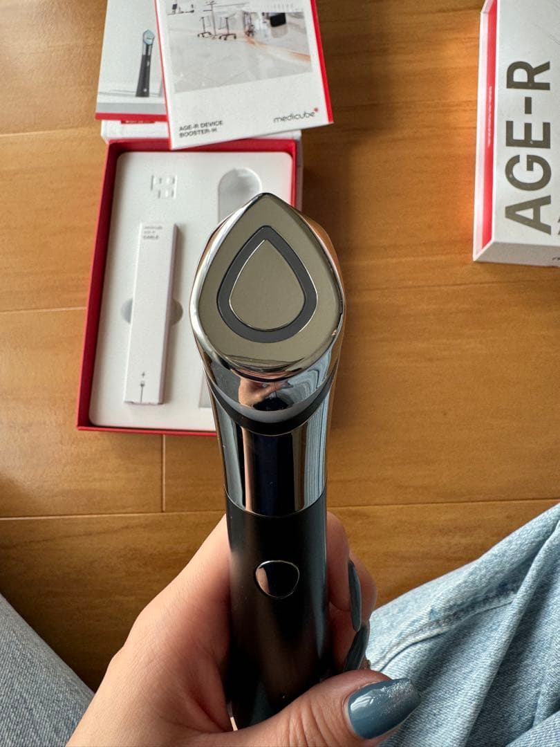 ⭐︎正規品⭐︎メディキューブ　ダーマエアショット＋スキンブースターショット　美顔器
