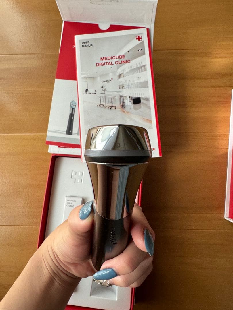 ⭐︎正規品⭐︎メディキューブ　ダーマエアショット＋スキンブースターショット　美顔器