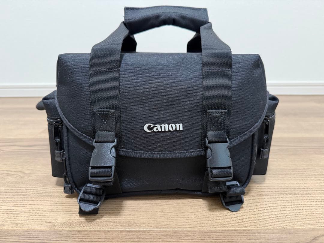 Canon EOS Kiss X9i ダブルレンズキット +単焦点レンズ