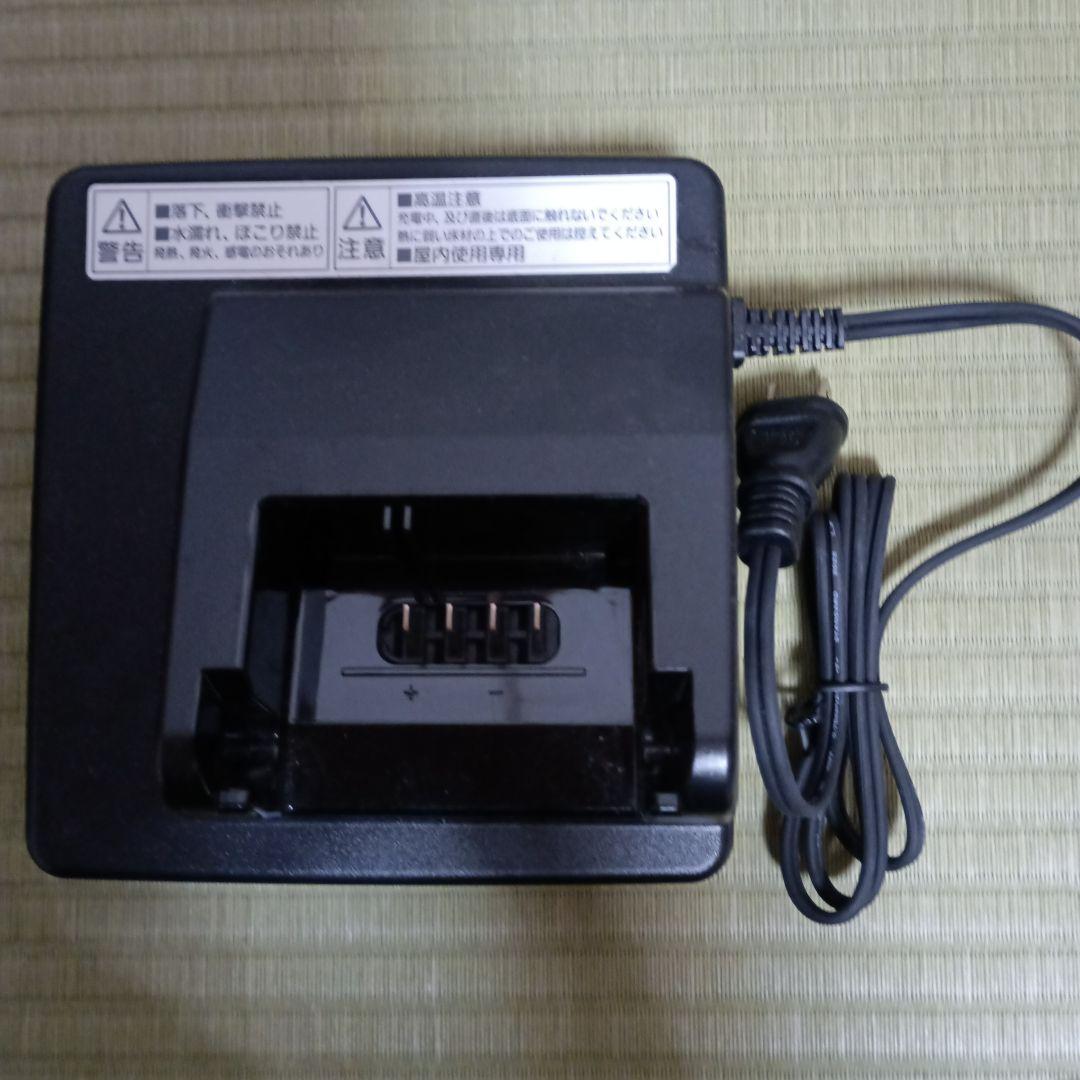 電動自転車　Panasonic NKJ075Z バッテリー充電器