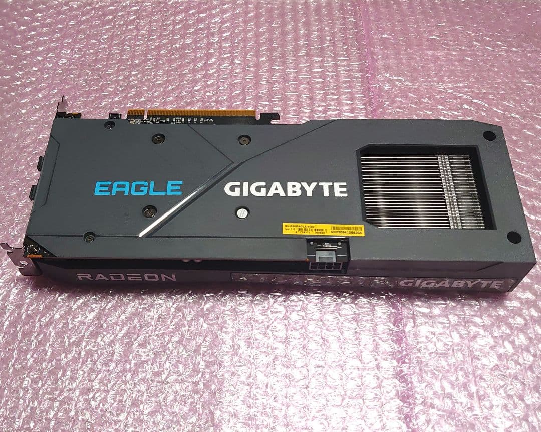 GIGABYTE製 RADEON RX6600 GV-R66EAGLE-8GD