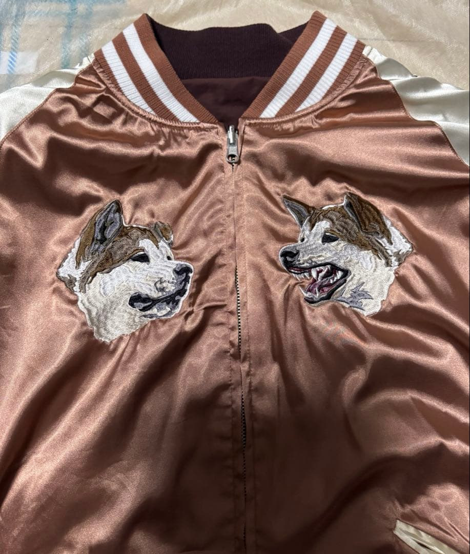 VANQUISHスカジャン ピンク/刺繍入り（リバーシブル（ブラウン））