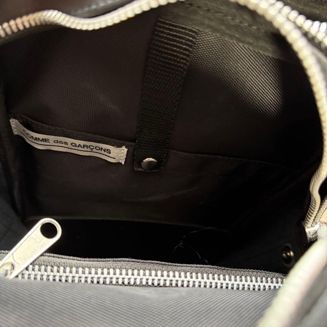 ☆極美品☆ コムデギャルソン　ショルダーバッグ　肩掛け　斜め掛け　ブラック