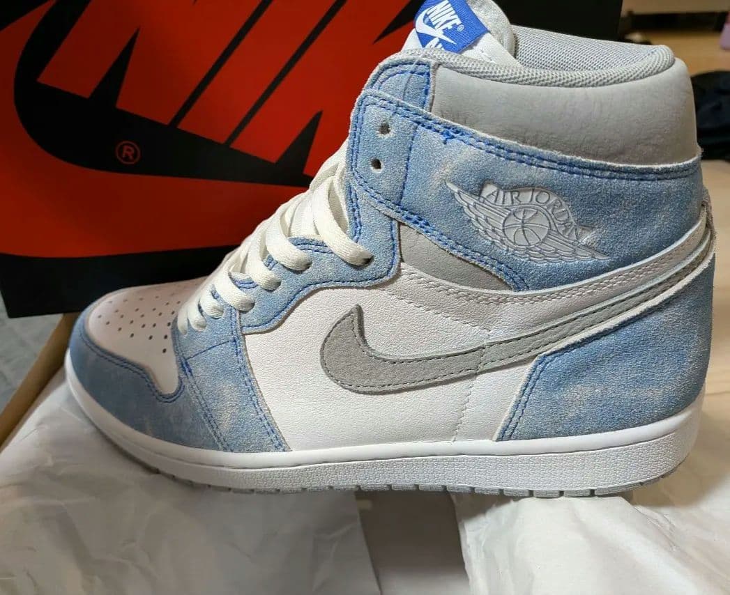 靴 Nike Air Jordan 1 Hyper 