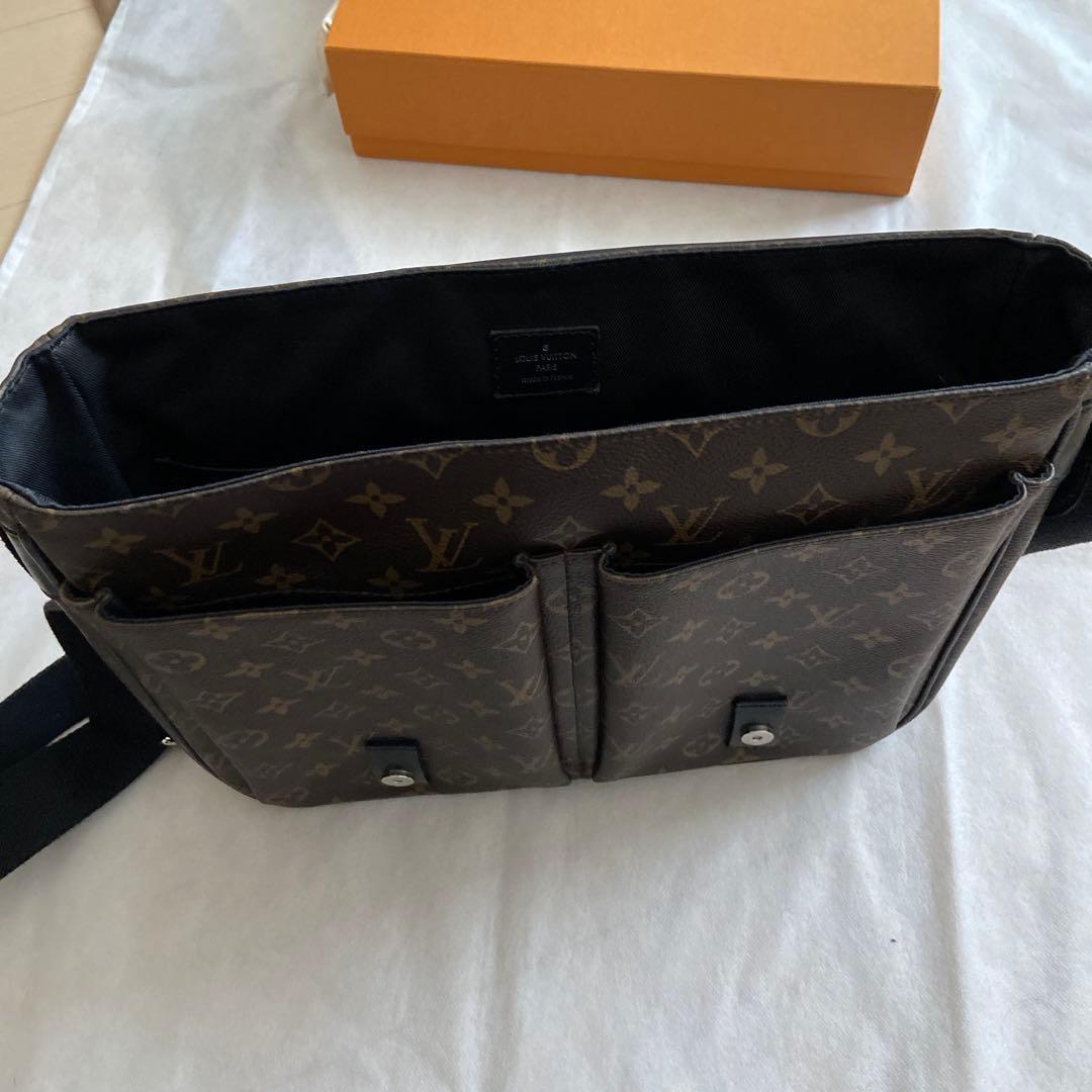 ルイヴィトン モノグラム マカサー クリストファー メッセンジャーM41643