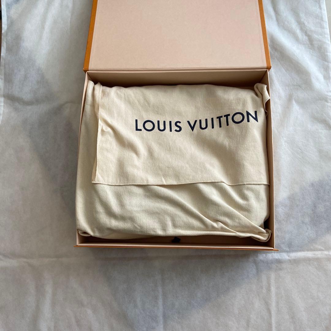 ルイヴィトン モノグラム マカサー クリストファー メッセンジャーM41643