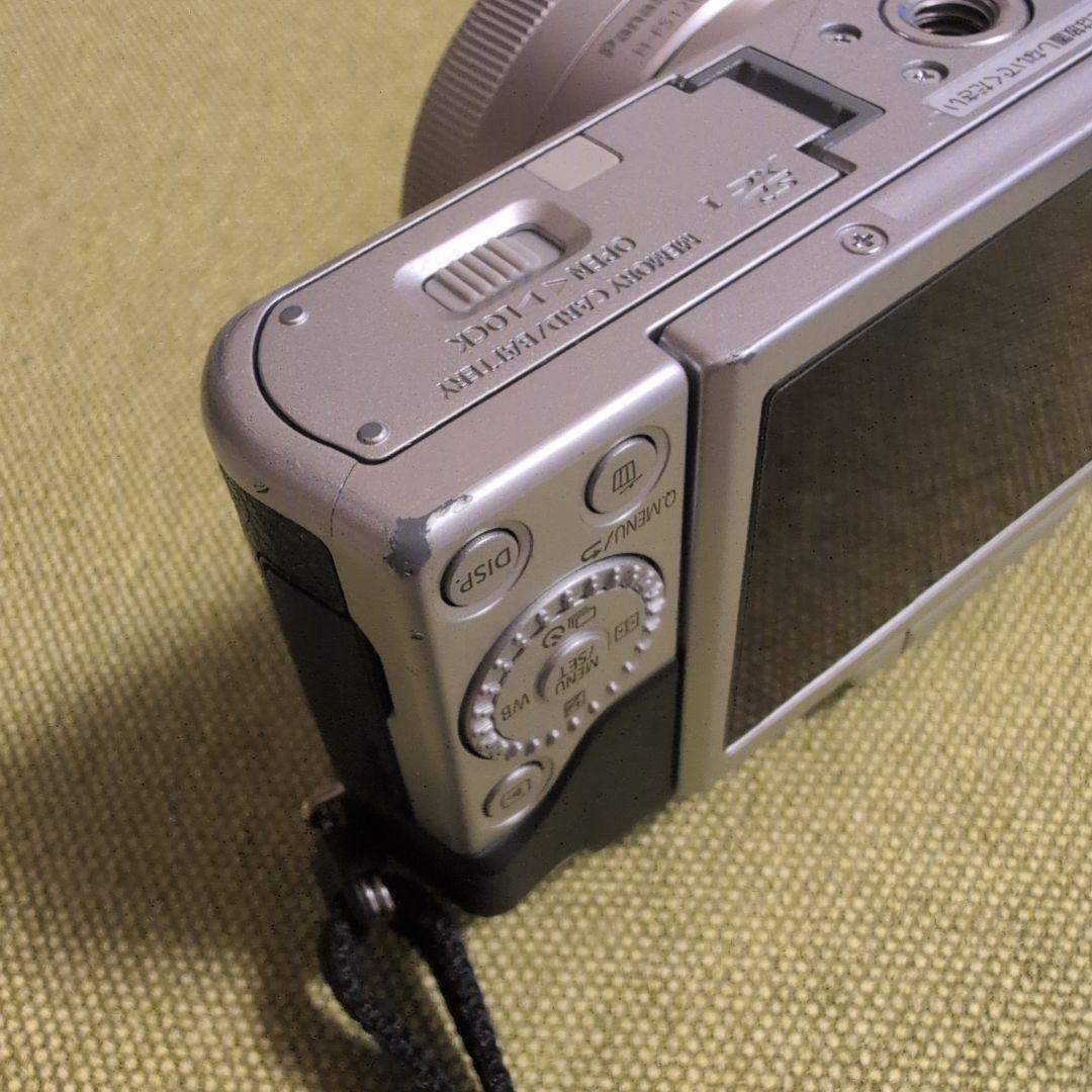 デジタルカメラ LUMIX GF7 12-32mm