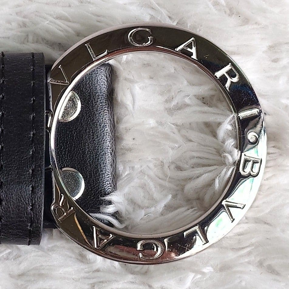 ブルガリ シルバー バックル レザーベルト 黒 サークルロゴ メンズ 刻印 革