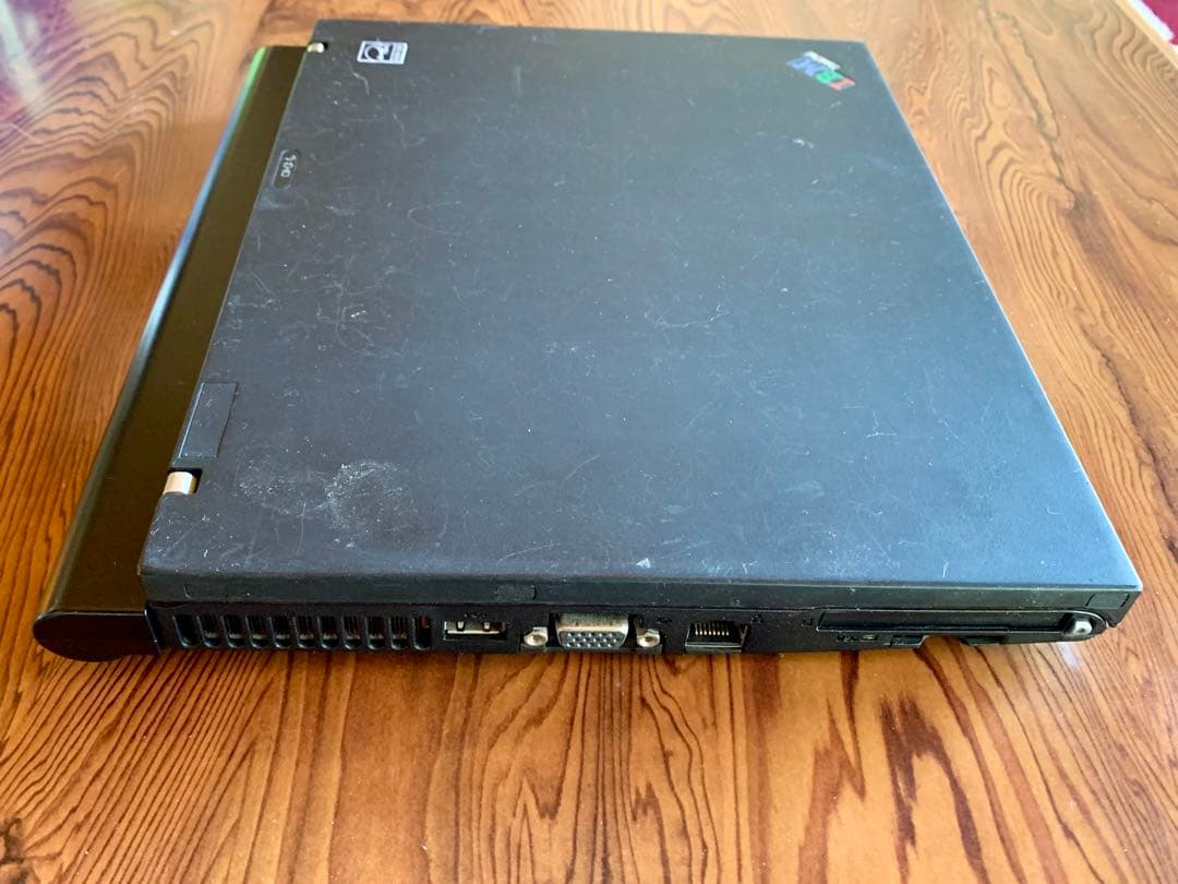 Windowsノート本体 ThinkPad X61 + UltraBase