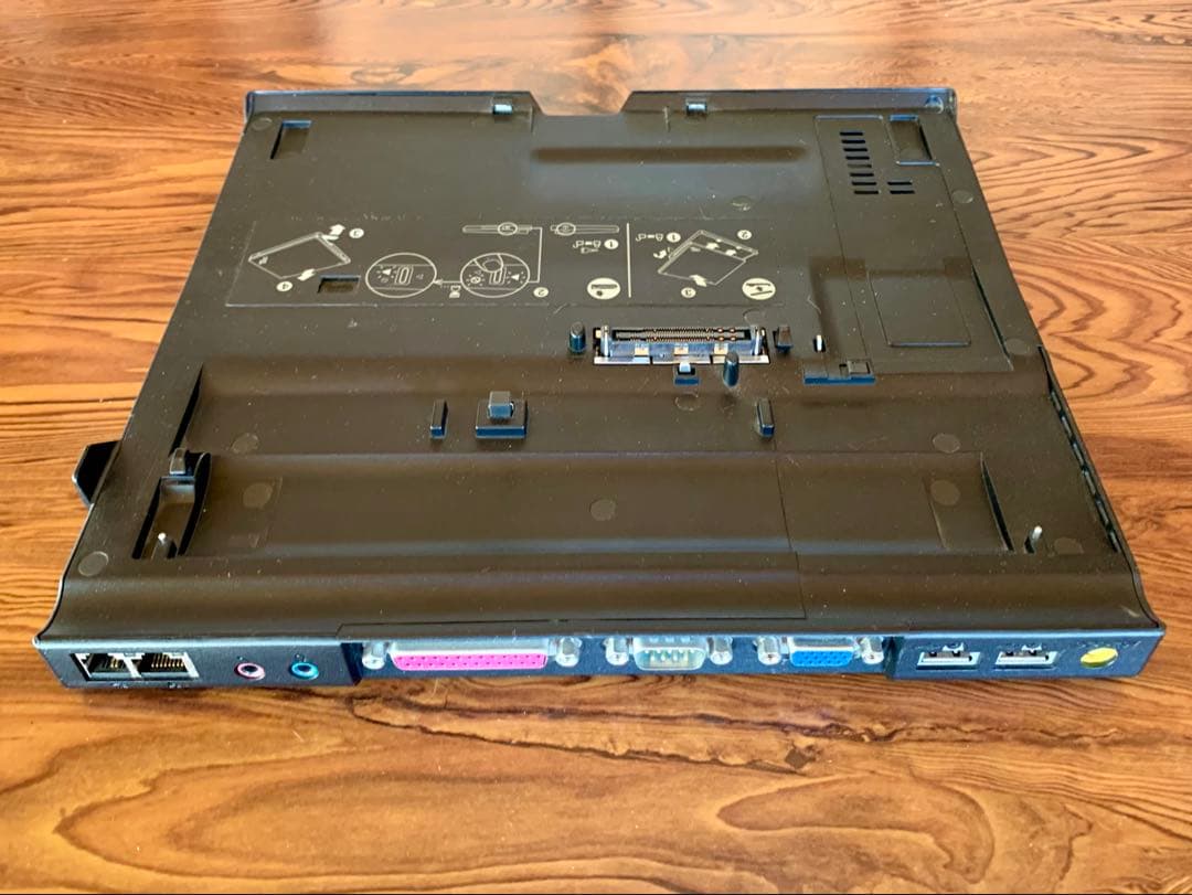 Windowsノート本体 ThinkPad X61 + UltraBase