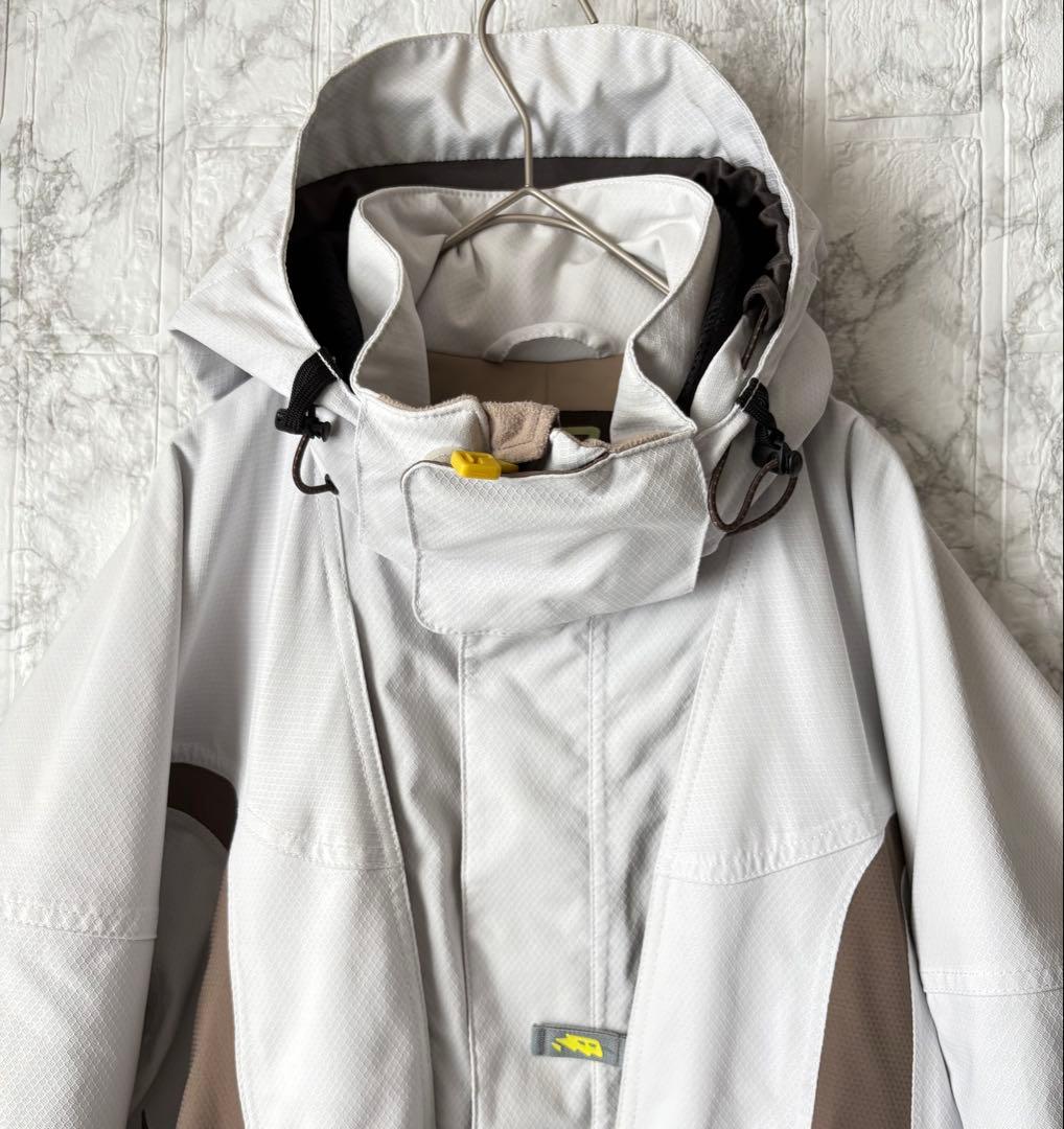 ♦︎良品♦︎ BLUE BLOODブルーブラッド　スノボウェア　スキーウェア　L