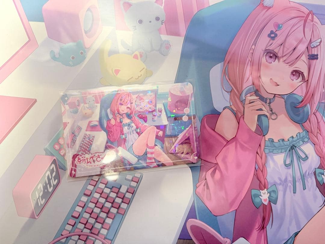 【新品未使用】結城さくな　ゲーミングキーボード、マウスパッド、特典カードセット