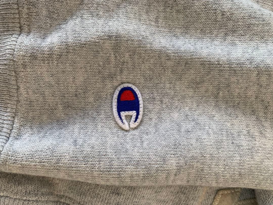 【美品】ステューシー × チャンピオン リバースウィーブ パーカー 刺繍ロゴ L