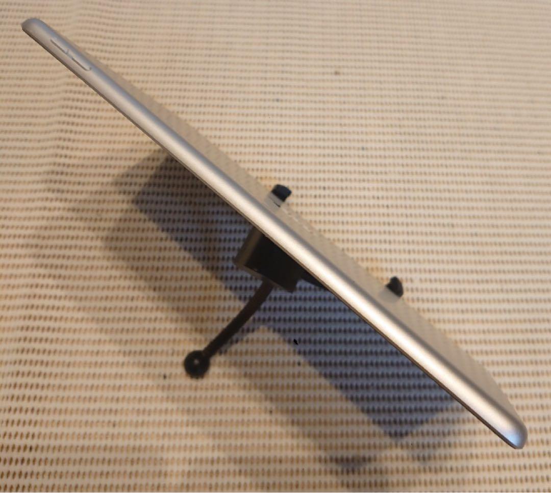 完動品iPad第9世代(A2602)本体64GBシルバー送料込2KFJK