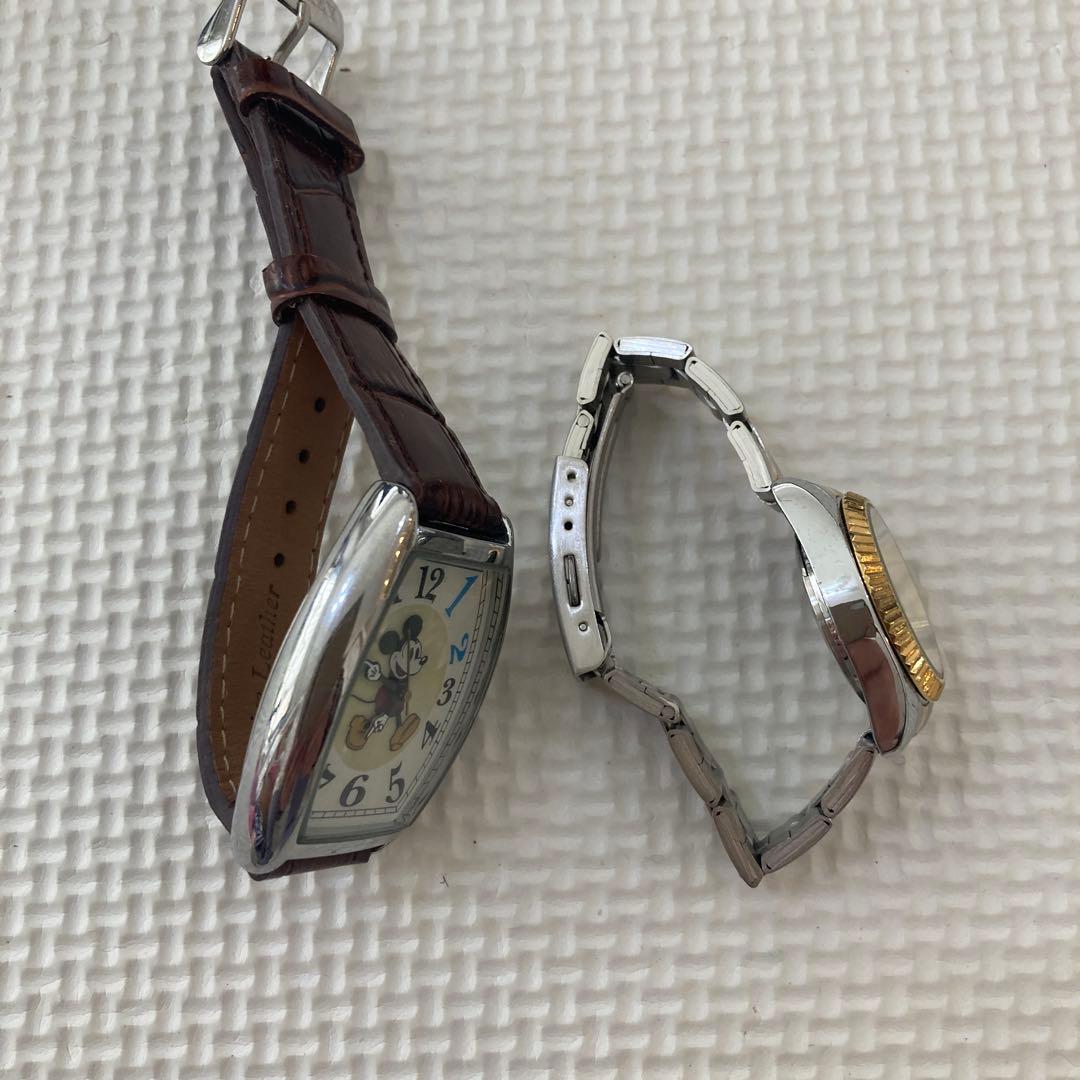 ミッキーマウス、ミニーマウスデザイン 時計 ペアウォッチ　シリアルナンバー付き