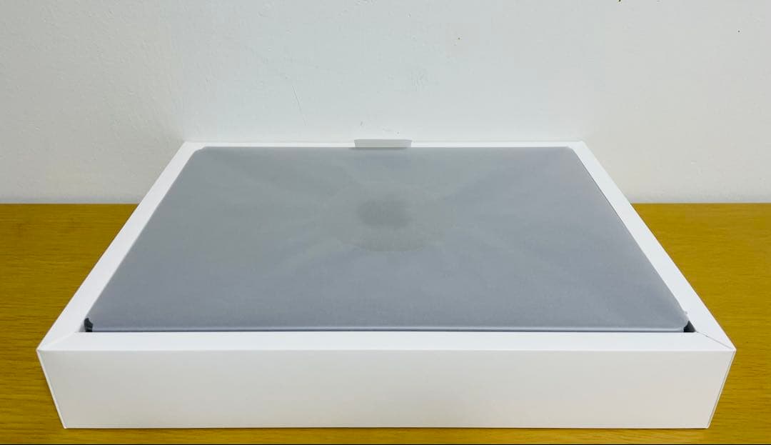 美品 MacBook Pro M2Pro 14インチ　2023モデル