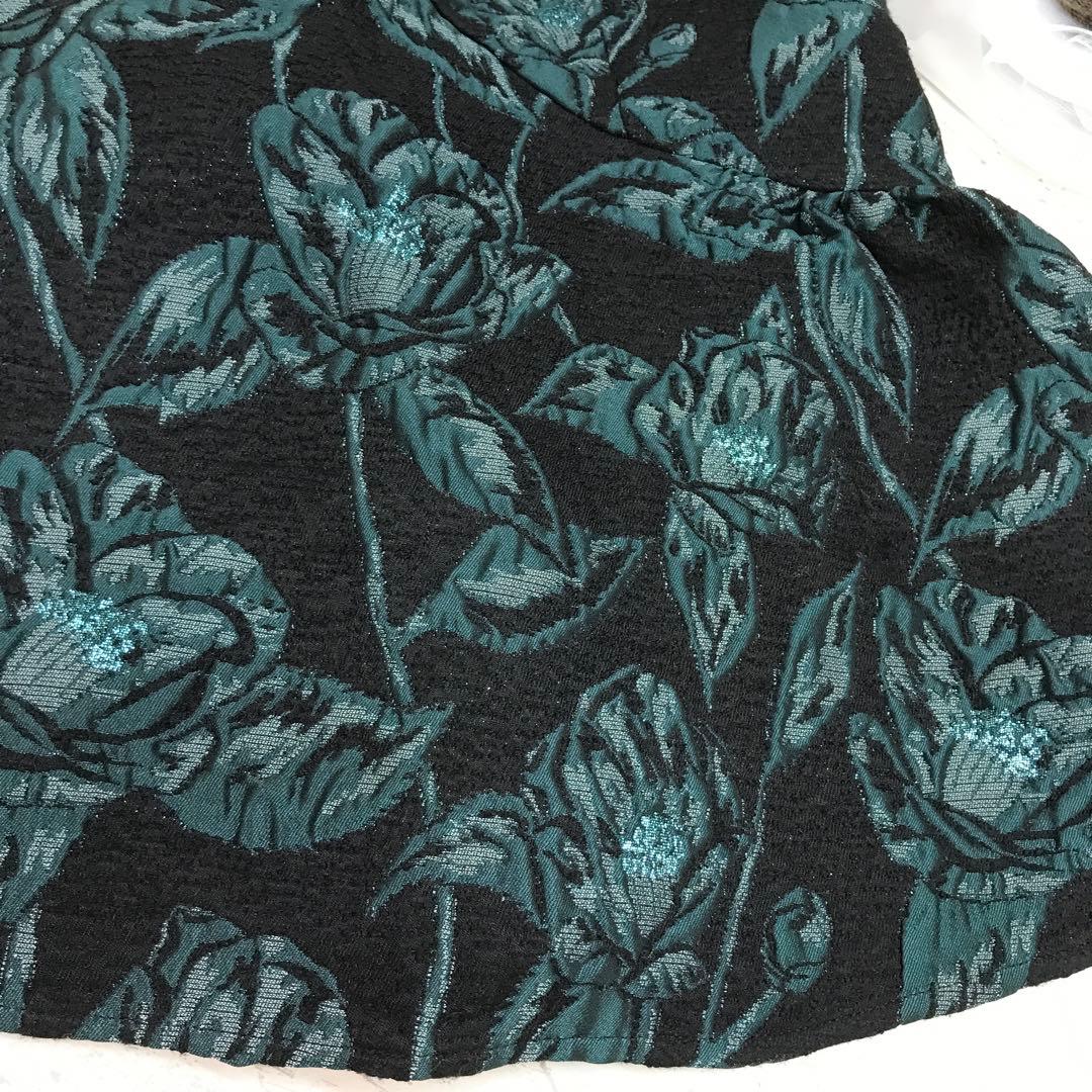 EBONY Camellia カメリアモチーフ　ジャガード織りビスチェ