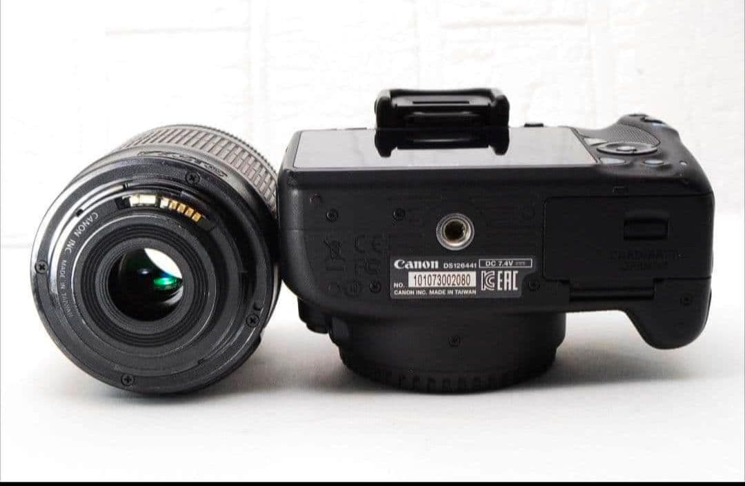 驚く軽さ‼️Canon Kiss X7 セット ❤️　一眼デビューに❤️