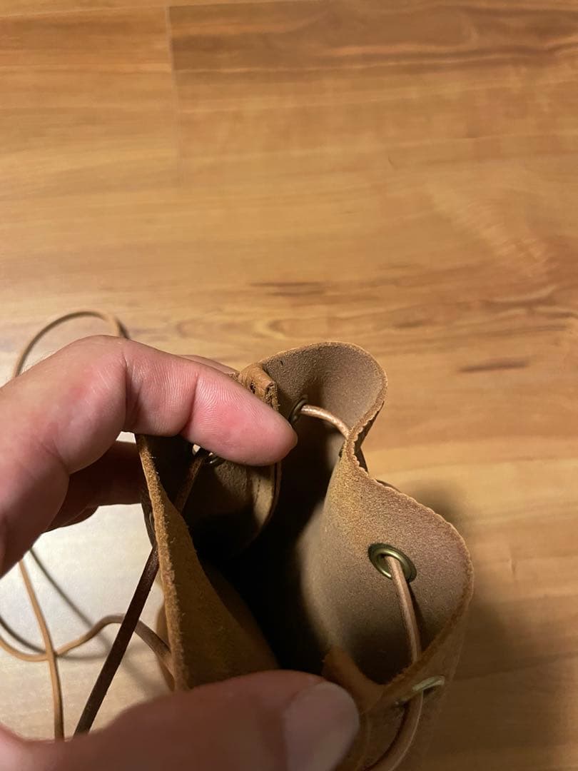 リキナナ スタンダードカリフォルニアButton Worksレザーポーチ