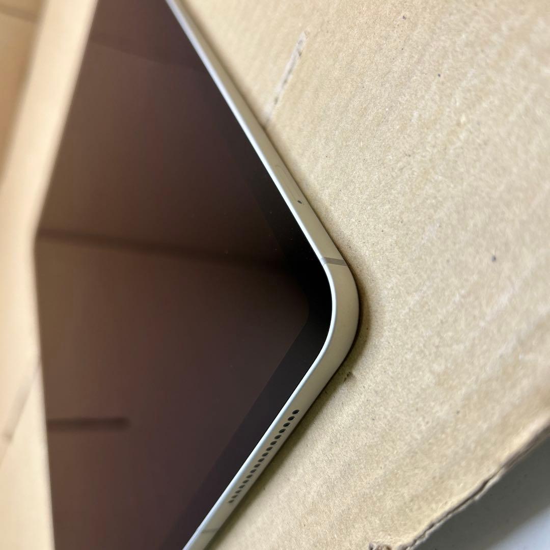 iPad Pro 12.9インチ (第４世代) Wi-Fi + Cellular