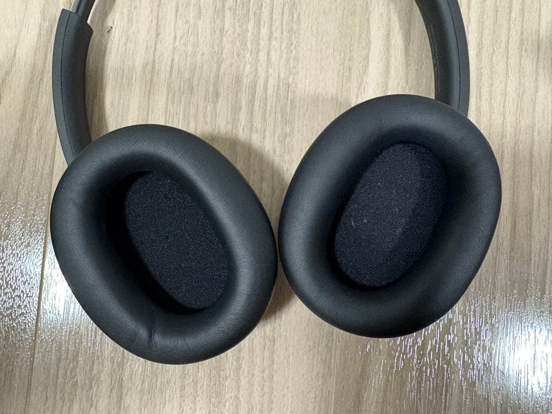 SONY WH-CH720N ワイヤレスヘッドホン　1日のみ使用　25年4月購入