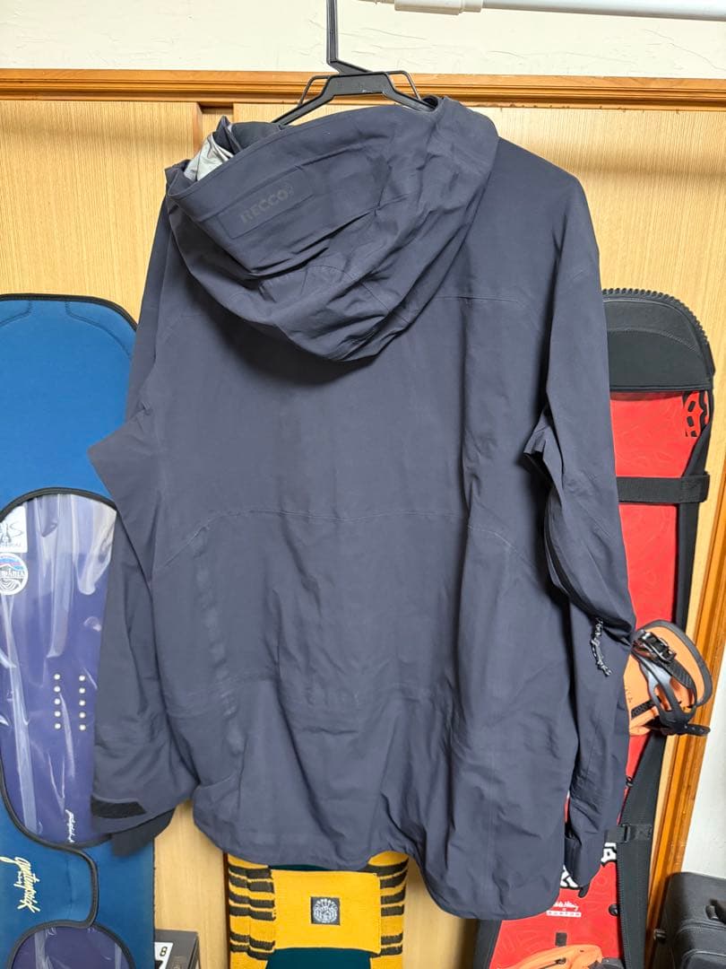 Burton [ak] GORE-TEX 3Lスノーボードジャケット Mサイズ