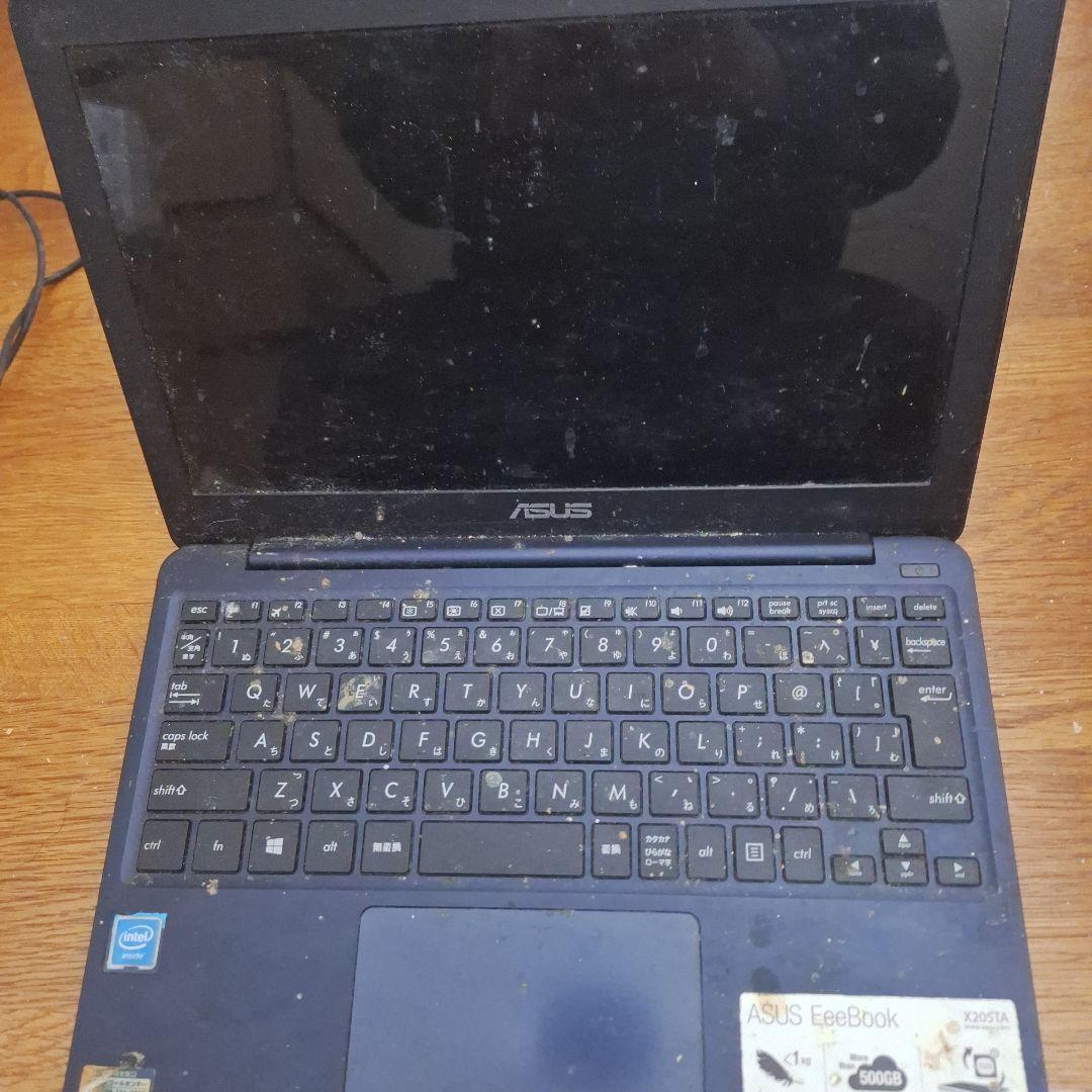 ASUS ノートPC x205TA