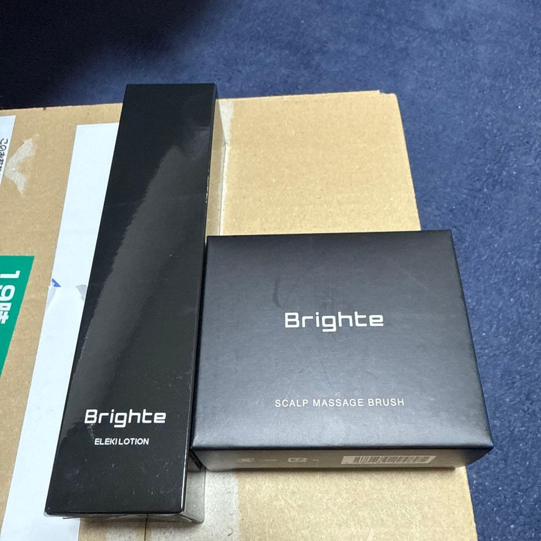 はっこ　Brighte ELEKI BRUSH 美容器具セット