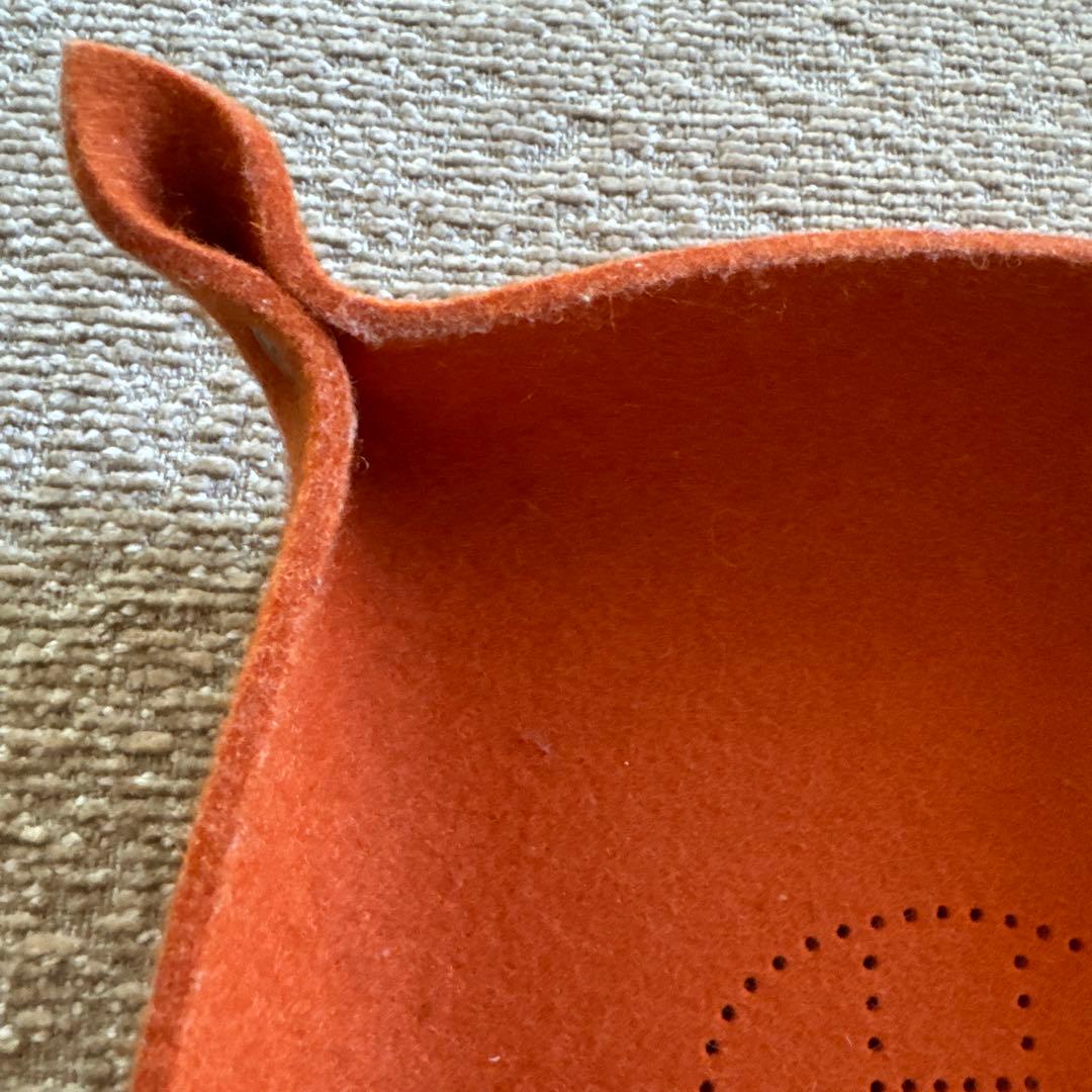 HERMESオレンジ フェルト　used