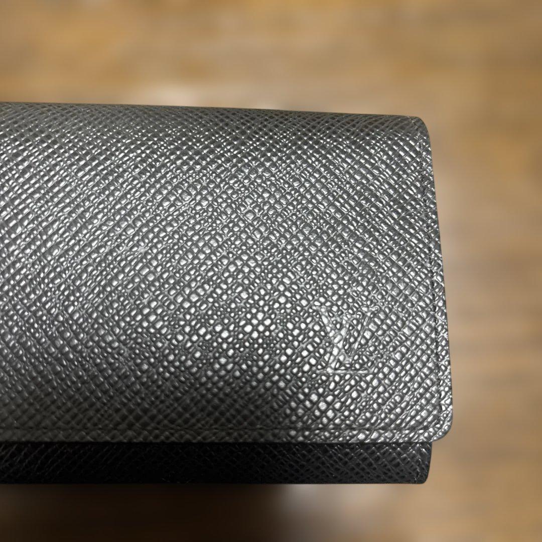 LOUIS VUITTON　名刺入れ