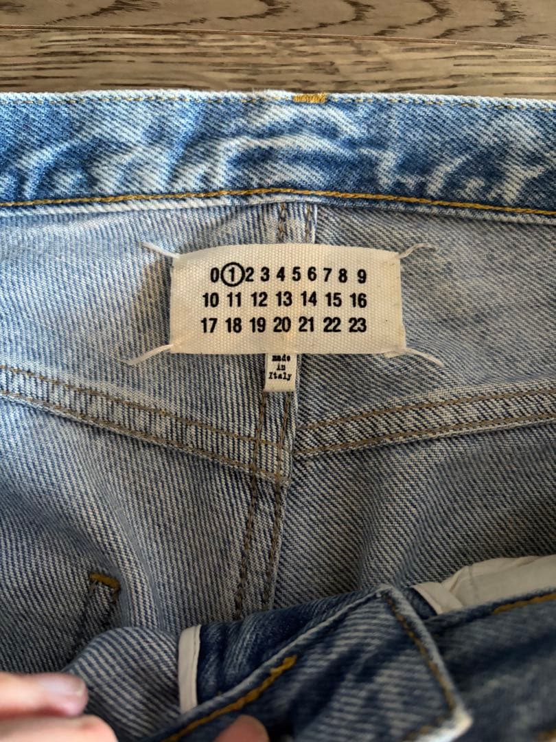 【値下げ希望依頼】マルジェラ　ストレートジーンズ コントラストポケット付き